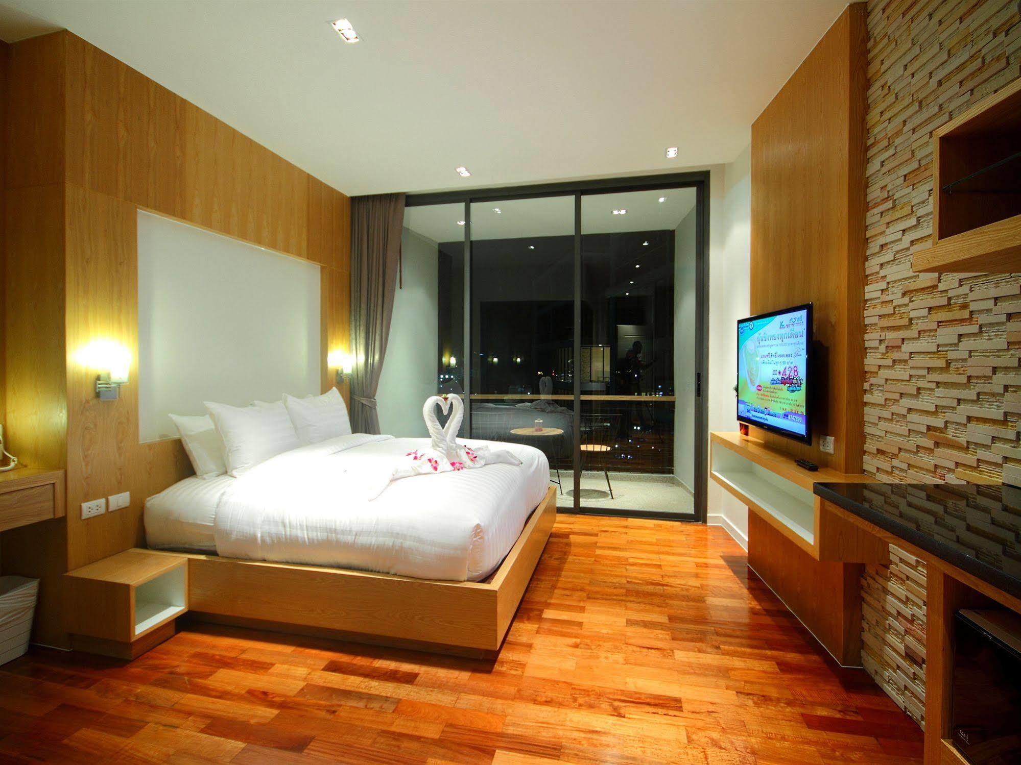 Kamala Resort By Phuket Resort Group מראה חיצוני תמונה