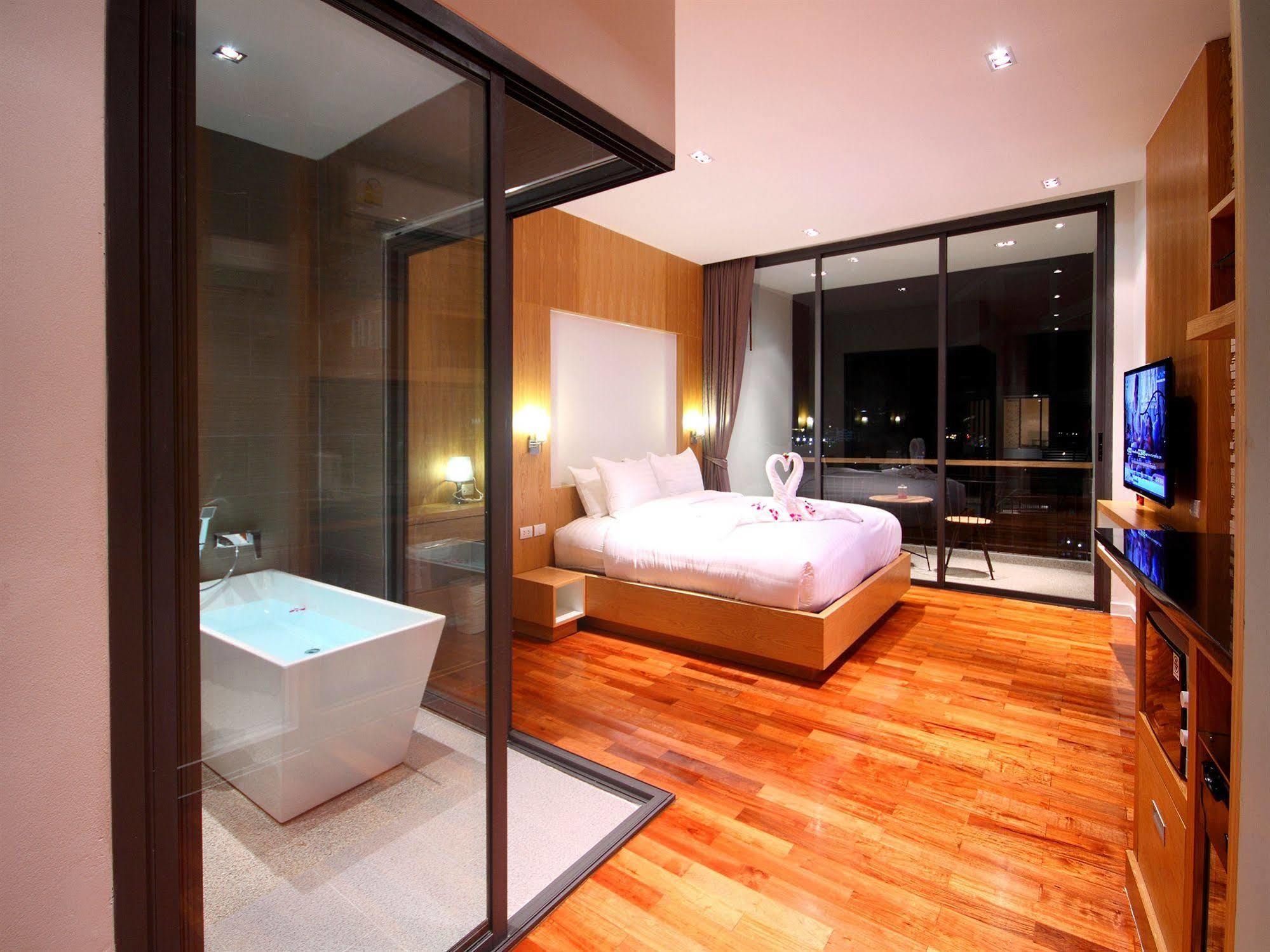 Kamala Resort By Phuket Resort Group מראה חיצוני תמונה