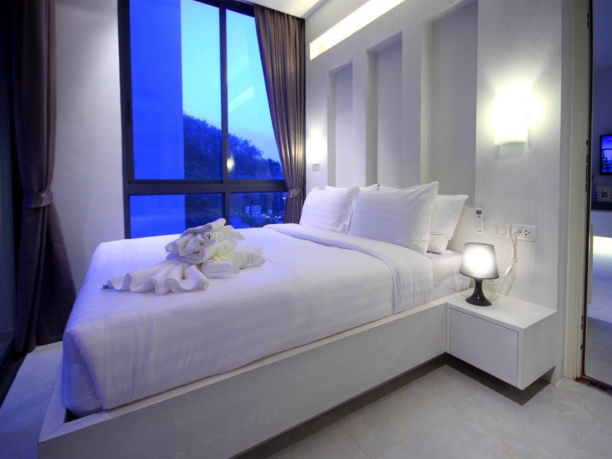 Kamala Resort By Phuket Resort Group מראה חיצוני תמונה