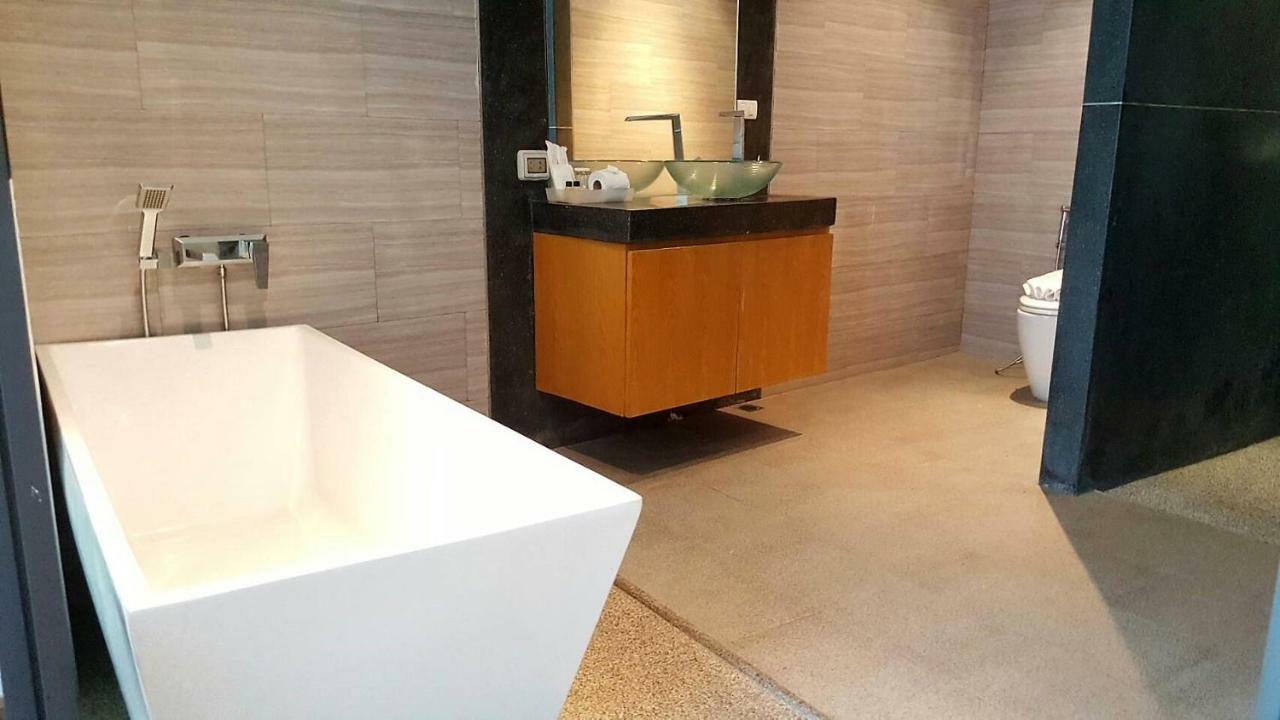 Kamala Resort By Phuket Resort Group מראה חיצוני תמונה